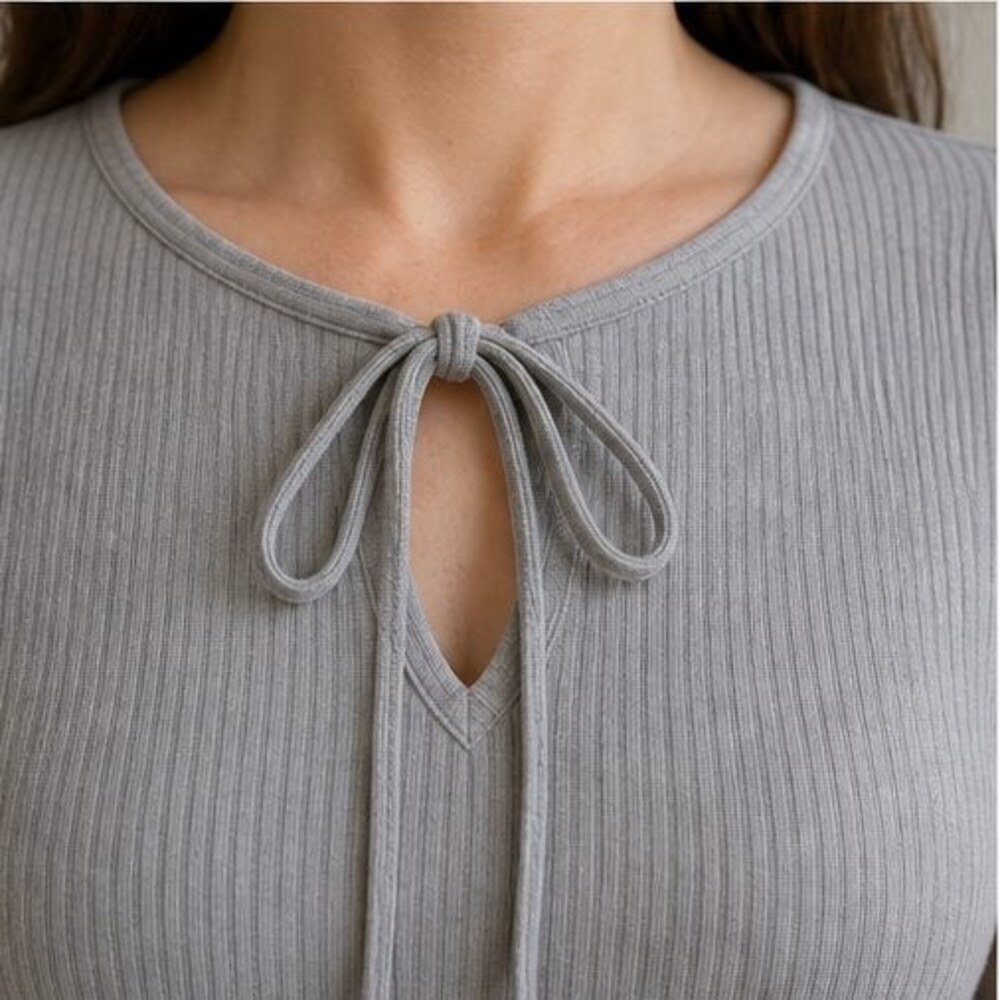 Gray Ruffle Blouse - Picture 4 of 6
